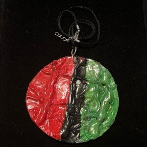 Red, Black, and Green Pendant Necklace w/925 Stamp Stem